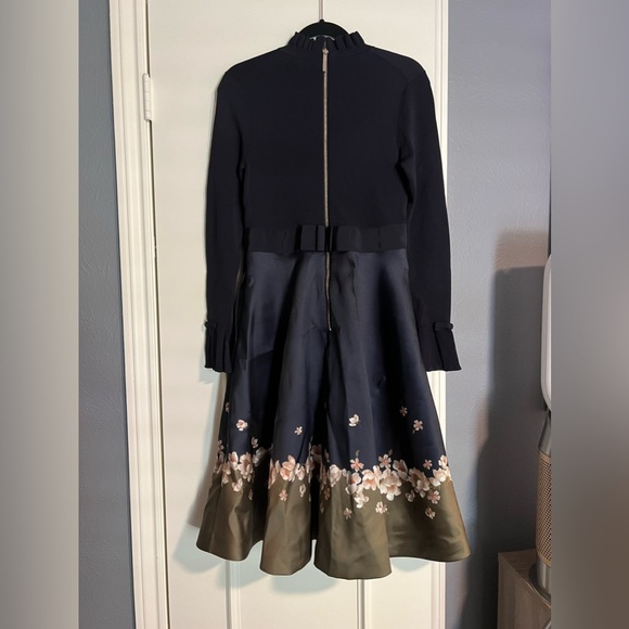 Ted Baker Floral Dress NWT size 3 (US size 8) - Picture 2 of 6